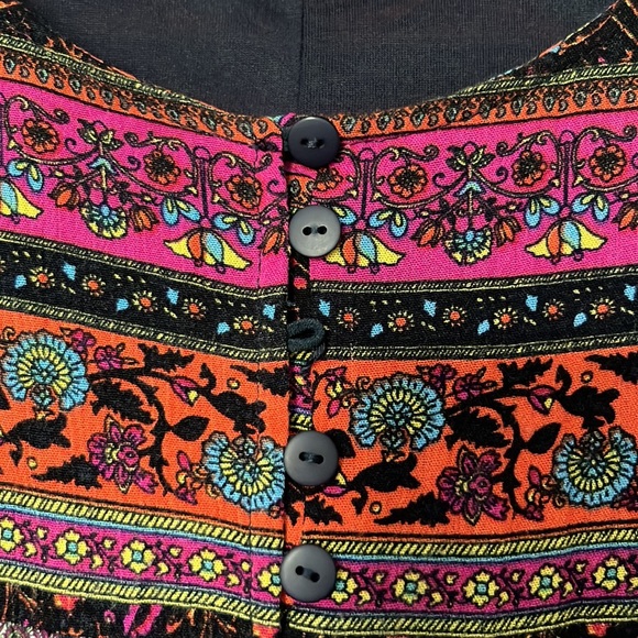 Gorgeous Entro Tunic - Picture 3 of 5